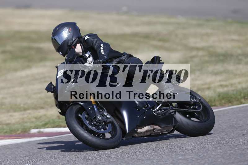/21 17.06.2026  Ducati Schweiz Track Warmup ADR/Gruppe blau/42